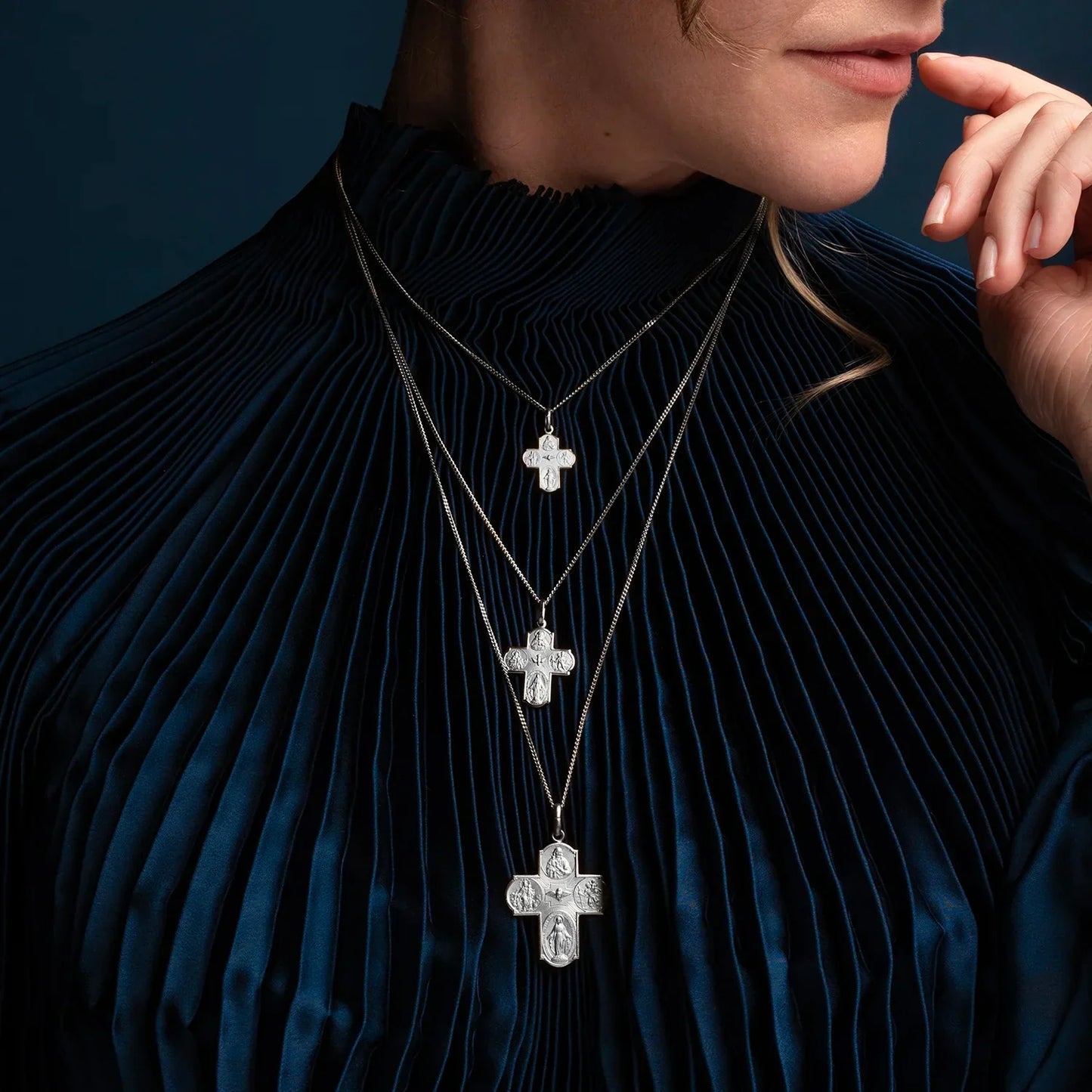 SCAPULAR - PENDENTE CROCE - BIANCO ORO